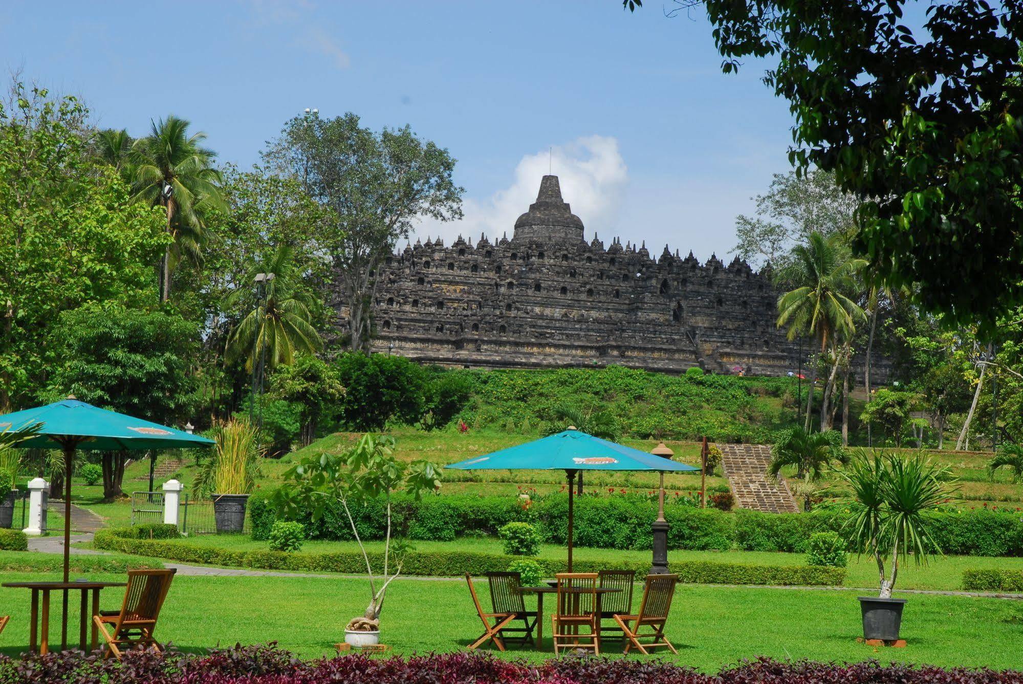 Manohara Resort Magelang Esterno foto